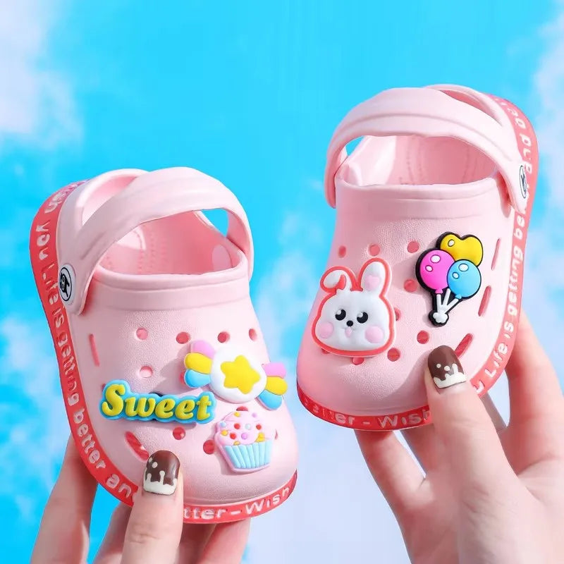 Kids Summer Cartoon Cave Hole Sandals Cute EVA Beach Sandals Non-Slip Soft Soled Quick Drying Boy Girl Shoe