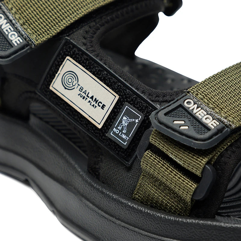 A Pair of New Summer Wear-Resistant Men's Sandals, Breathable Casual Business Beach Shoes, Thick-Soled Non-Slip Soft-Soled Shoes