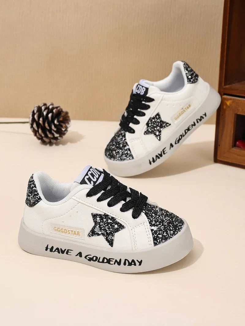 New Children's Sequined Sneakers Summer Girls Casual Shoes Fashionable Star Non-slip Shoes Comfortable Breathable and Non-slip.