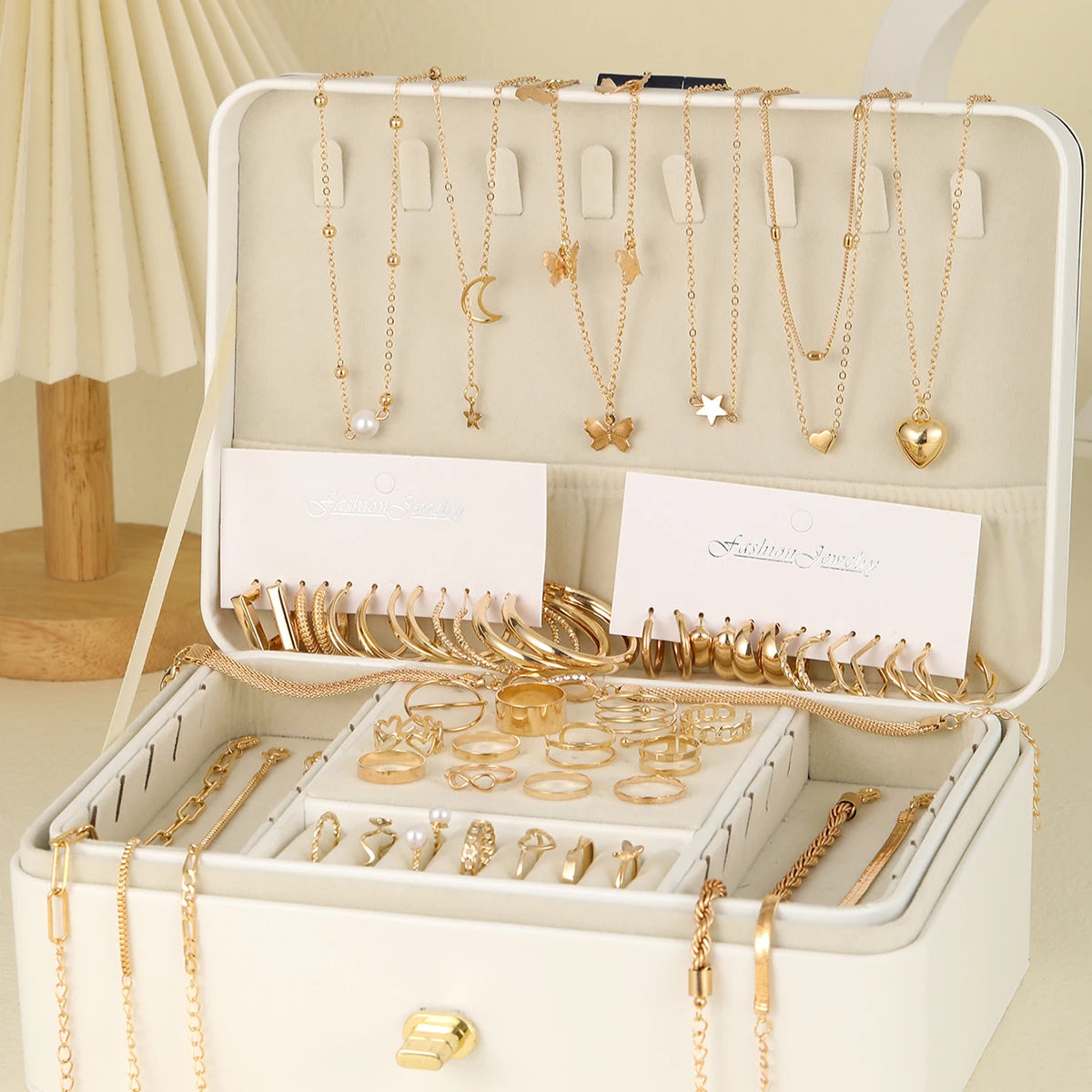 Elegant Vintage Chic Jewelry Set Including Pendant Necklaces,Twisted C-Hoop Earrings,Gold Color Rings,Bracelet ,Daily Outfits
