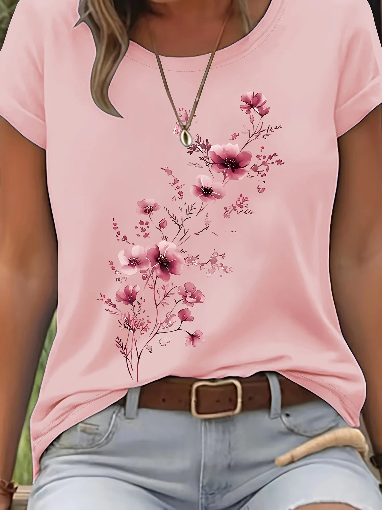 Purple Floral Branch Women's Tee - Delicate Watercolor Flower Graphic, Casual Light Purple Top