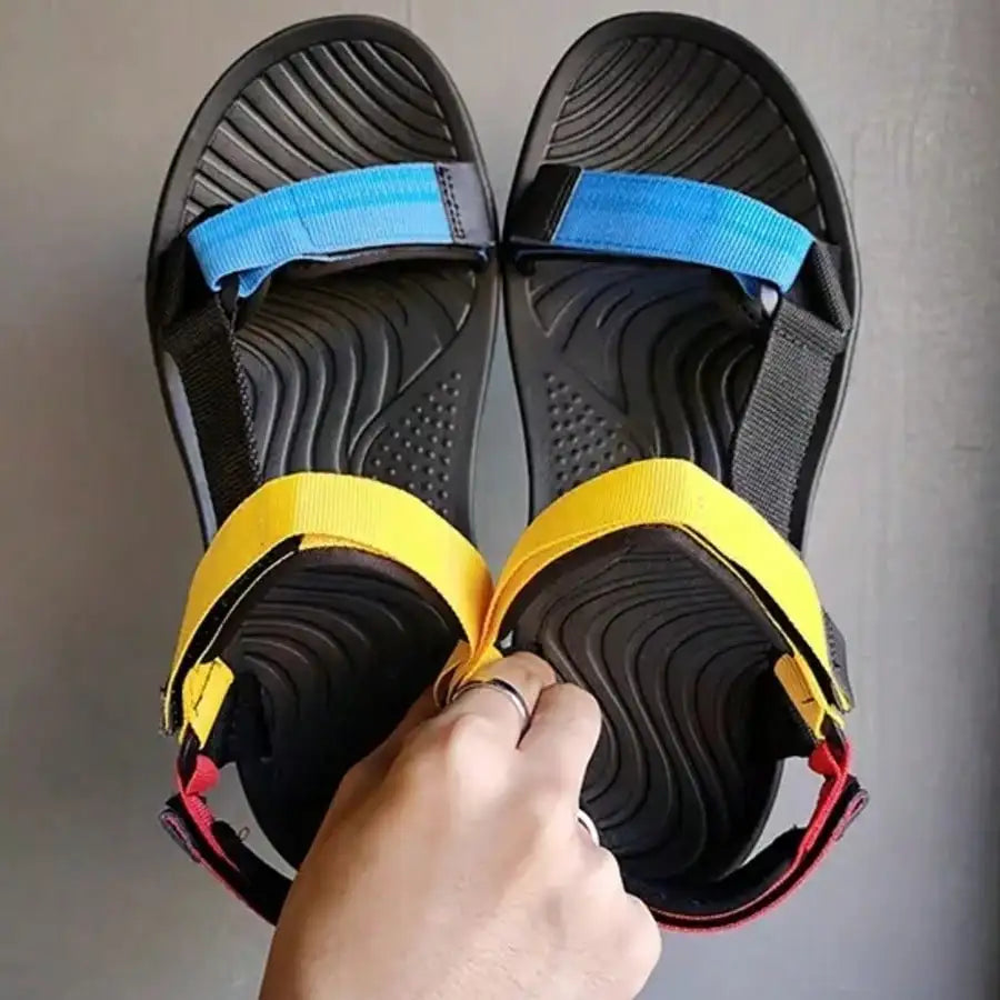 Spring and Summer Unisex Adjustable Velcro Sandals, Casual, Trendy, Lightweight, Breathable, Suitable for Outdoor Commuting and Vacation