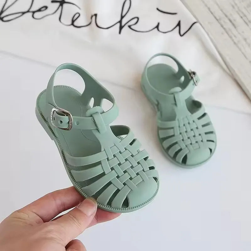 Girl Child Beach Shoes for Sea Summer Girls Gladiator Sandals Soft Non-slip Princess Jelly Shoes Flat Retro Roman Flip-flops