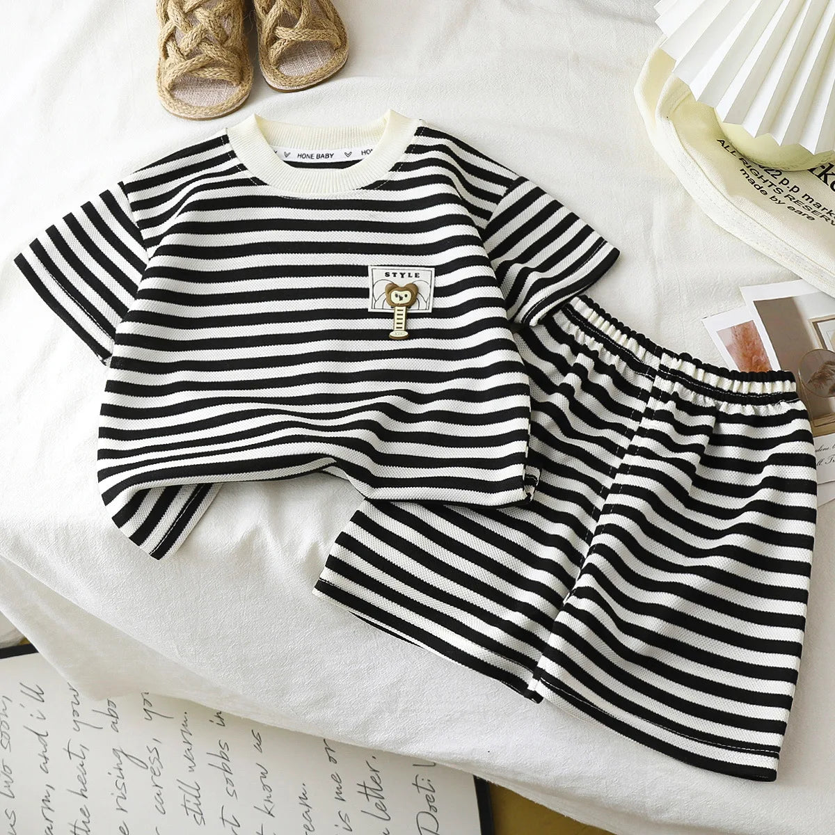 1Set Kid Clother Set Children Black White Stripe Print Short Sleeve T-Shirt Shorts Boy Girl Top Toddler Baby Leisure Sport Suits