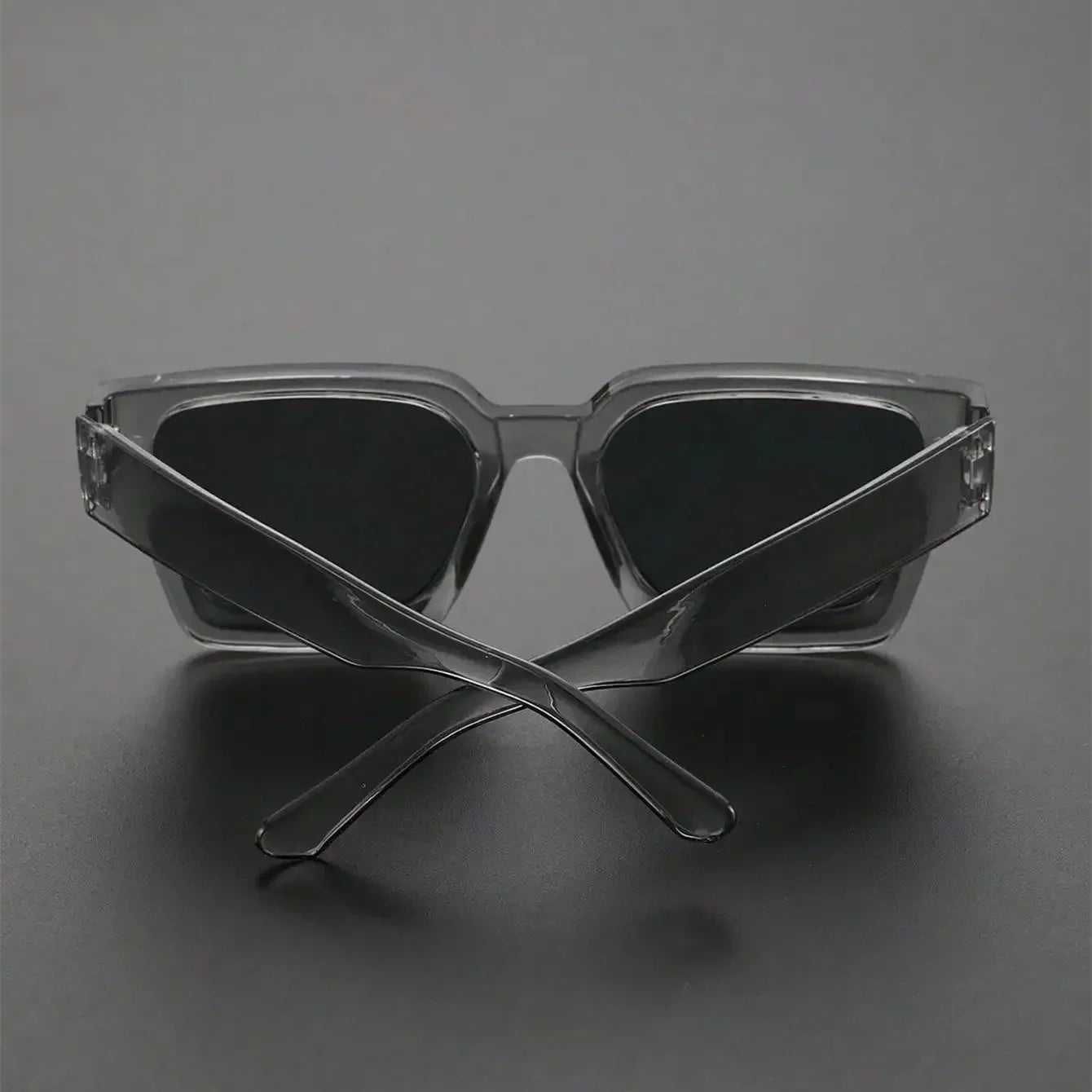 Unisex Plastic Fashion Square Frame Sunglasses For Street Photography And Beach Trips Driving Accessories