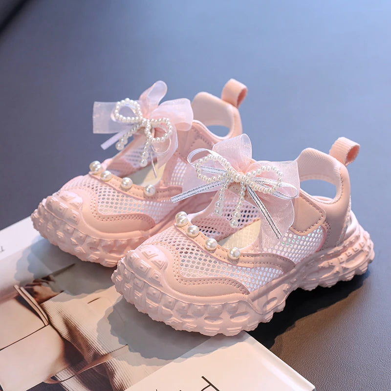 Girls' princess sandals summer 2025 new children's Baotou foreign pearl single mesh shoes for children mesh sneakers