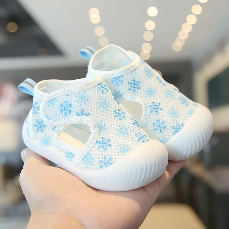 Summer Mesh Baby Walking Shoes 0-3 Years Cartoon Pattern Non-Slip Wear Resistant Anti Kick Crash Proof For Toddler Boys Girls