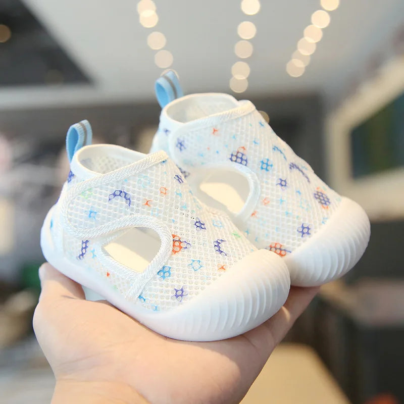 2026 Summer Kids Mesh Breathable Shoes Baby Anti-collision Soft Sole First Walker Unisex Lightweight Velcro Casual Sandals