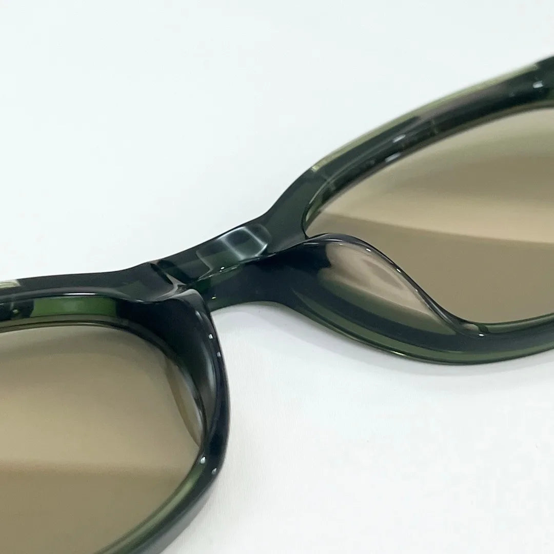 LOWRIDER Oval Sunglasses Thick Acetate Frame UV400 American Vintage Style Fashion Eyewear for Men Women with Case