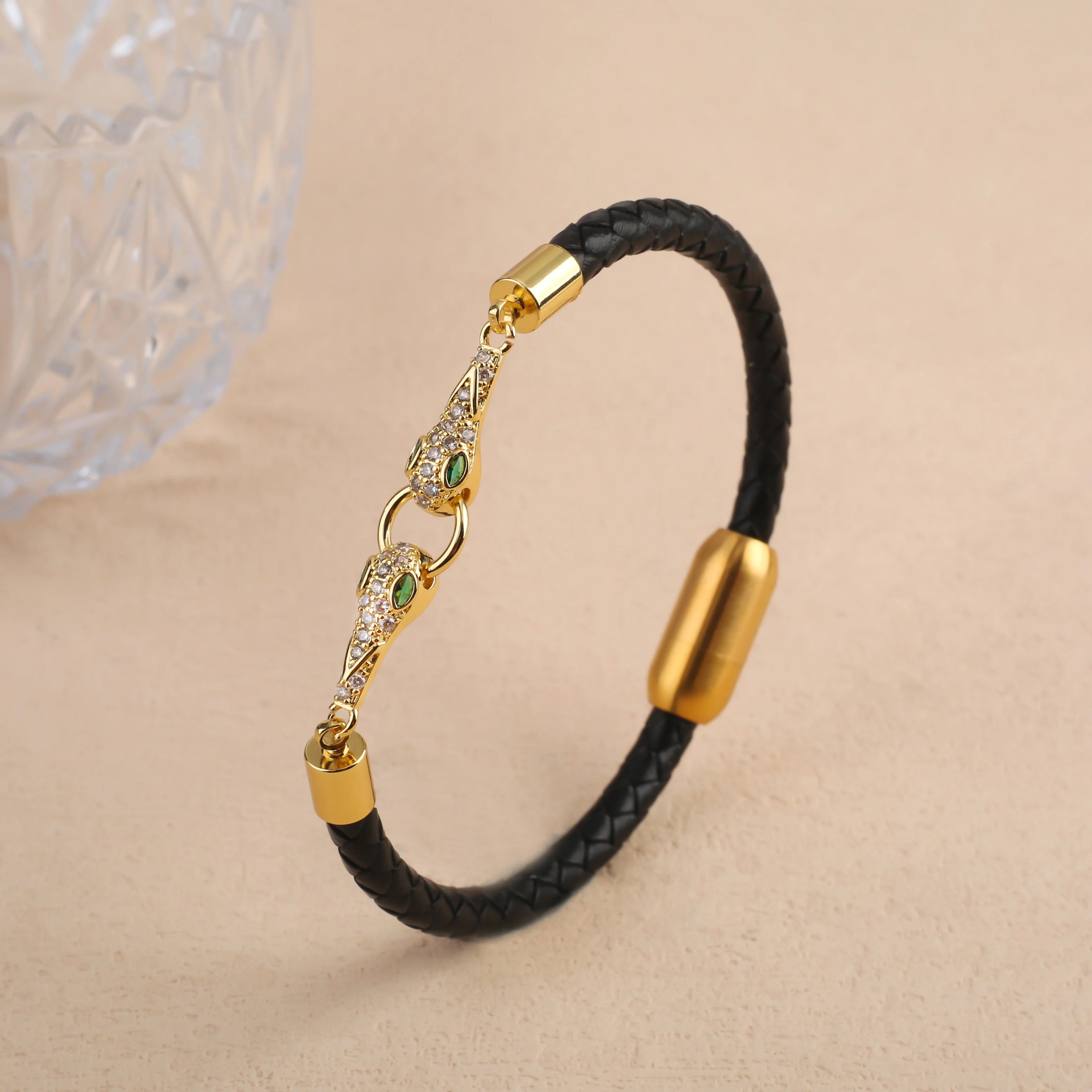 Bully Animal Style Leopard Head Braided Leather Rope Bracelet Fashion for Man Woman Stainless Steel Zirconia Jewelry Daily Wear