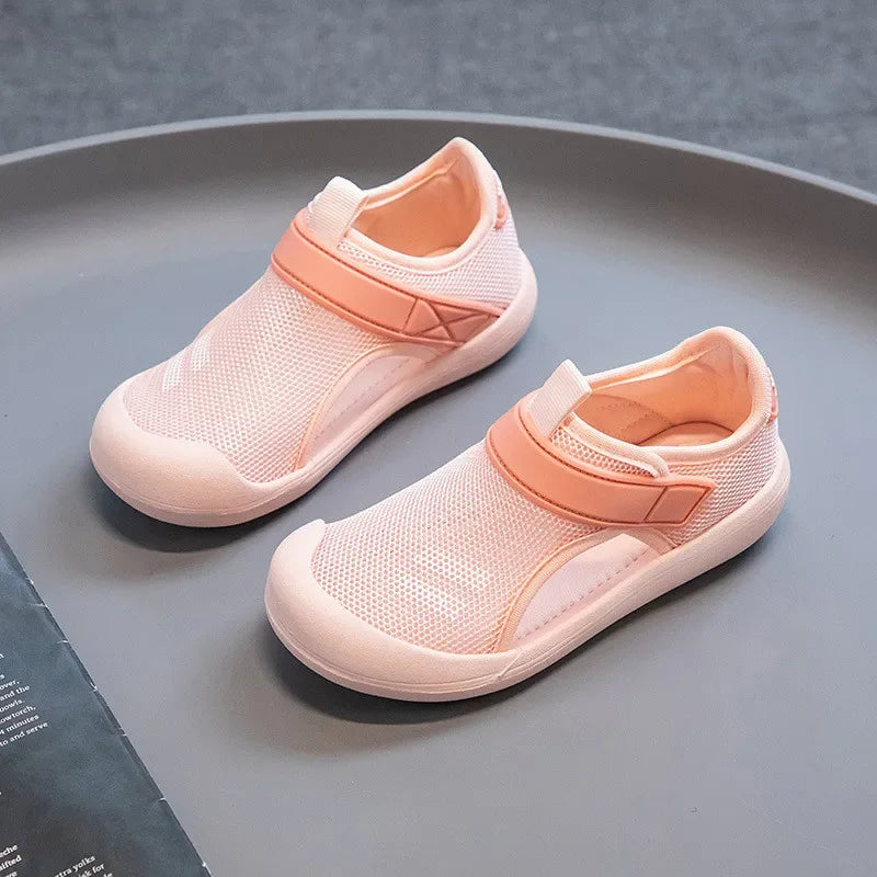 Kids Mesh Sandals Toes capped Boys Girls Casual Shoes Soft Sole Summer Children Fashion Beach Shoes Anti-Slip Wear-resistant