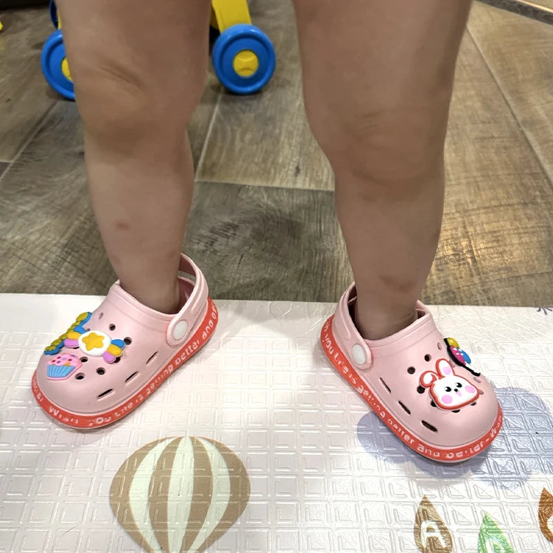 Kids Summer Cartoon Cave Hole Sandals Cute EVA Beach Sandals Non-Slip Soft Soled Quick Drying Boy Girl Shoe