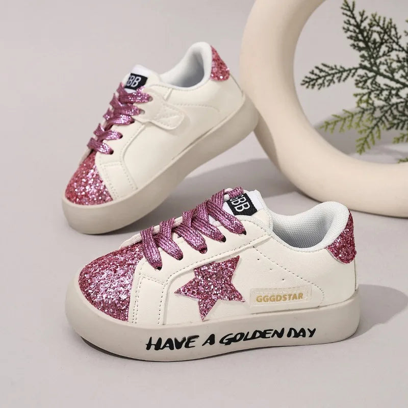 New Children's Sequined Sneakers Summer Girls Casual Shoes Fashionable Star Non-slip Shoes Comfortable Breathable and Non-slip.