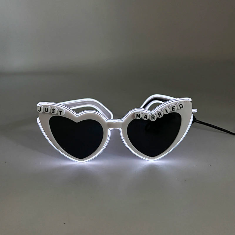 Wireless Type LED Just Marrired Glasses for Groom Bride Light up Glasses Couple Sunglasses Wedding Decoration