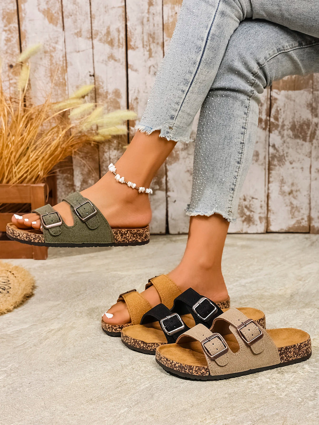 Women's Summer and Spring/Autumn Casual Simple Buckle Cork-Patterned Adjustable Pu Upper Flat Slip-On Double-Strap Sandals Beach Slippers for Home and Outdoor Use