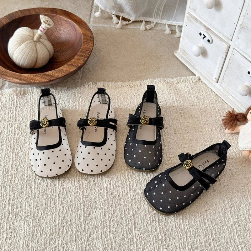 Summer Toddler Girls Polka Dot Mesh Mary Jane Shoes Flower Decor Soft Non-Slip Sole Breathable Lightweight Daily Party Wear