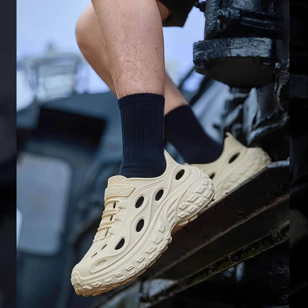 Men's Summer Clogs for Outdoor Wear, Beach Shoes, Non-Slip, Odor-Resistant, Closed-Toe, Women's Sports Casual Driving Sandals