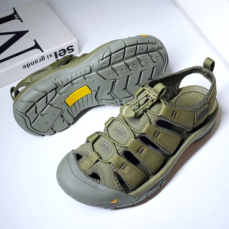 Men's Casual Mesh Outdoor Beach Sandals Fashion Light Breathable Shoe for Men Anti-slip Waterproof Sandal Man Comfortable Shoes