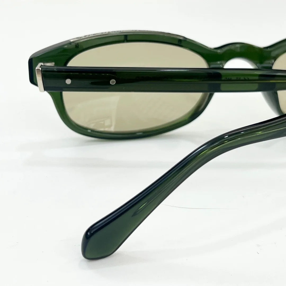 LOWRIDER Oval Sunglasses Thick Acetate Frame UV400 American Vintage Style Fashion Eyewear for Men Women with Case