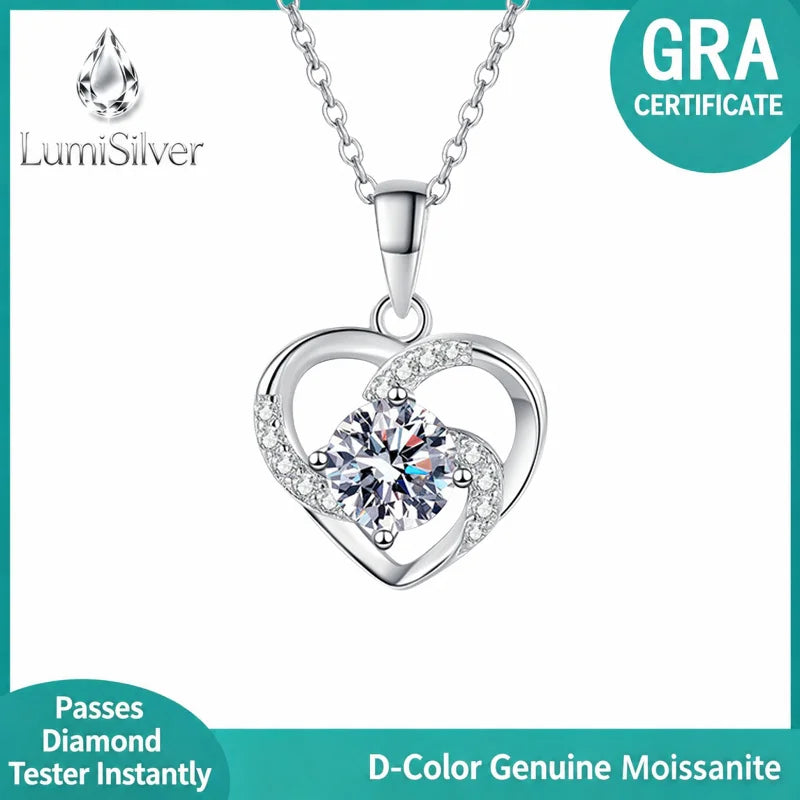 Eternal Heart Moissanite 925 Sterling Silver Pendant Necklace Women's Versatile High-End Sensation Clavicle Chain