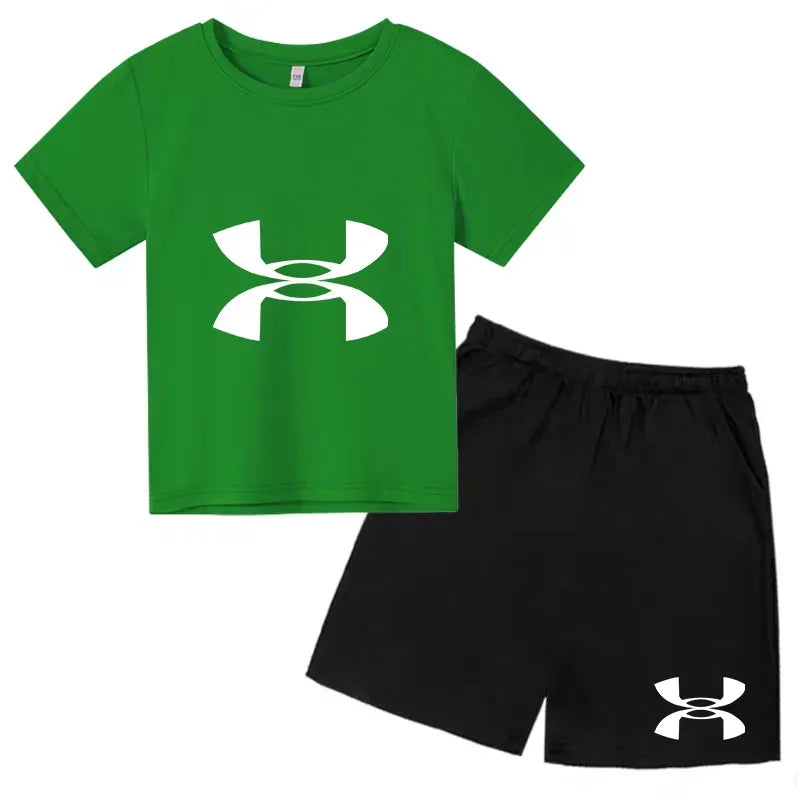 Short-Sleeved T-Shirt And Shorts with Printed Logo - Stylish SportswearChildren's 2-Piece Sportswear Set -  Ensemble for Kids