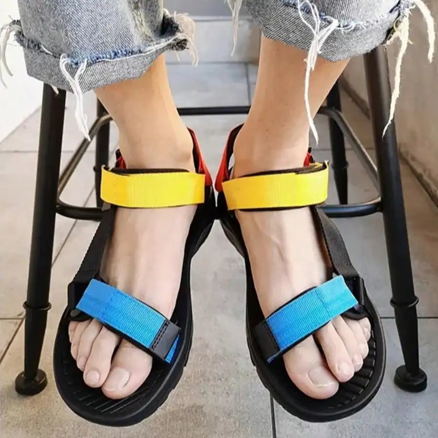 Spring and Summer Unisex Adjustable Velcro Sandals, Casual, Trendy, Lightweight, Breathable, Suitable for Outdoor Commuting and Vacation