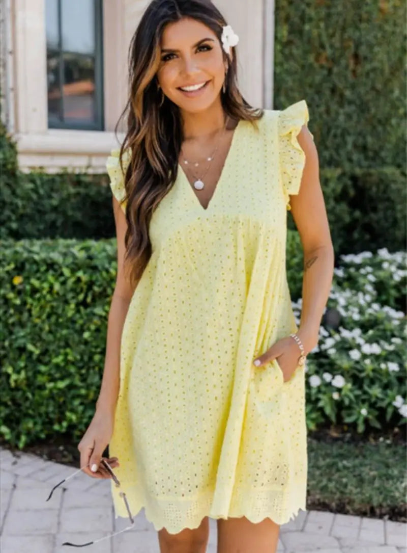 Cross border new lace jacquard hollowed out V-neck dress with pockets and lining shorts for women in Europe and America