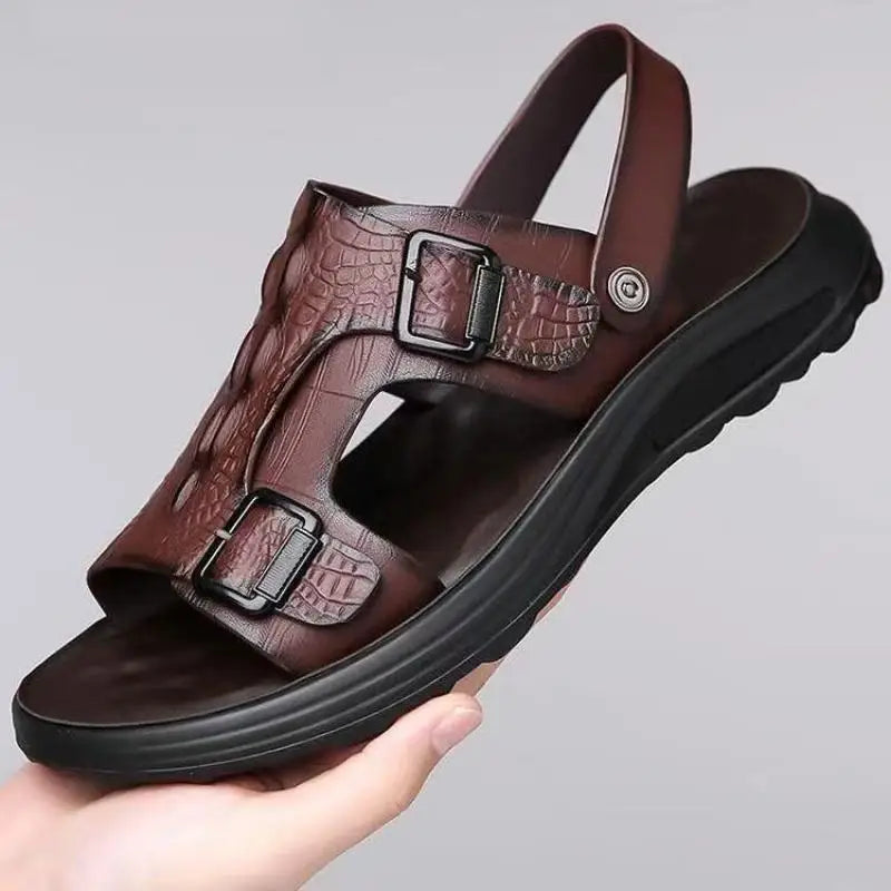Outdoor Men's Sandals Outdoor Summer Slippers High-quality Shoes 2025 Summer Leather Sandals for Men New Man's Walking Shoes