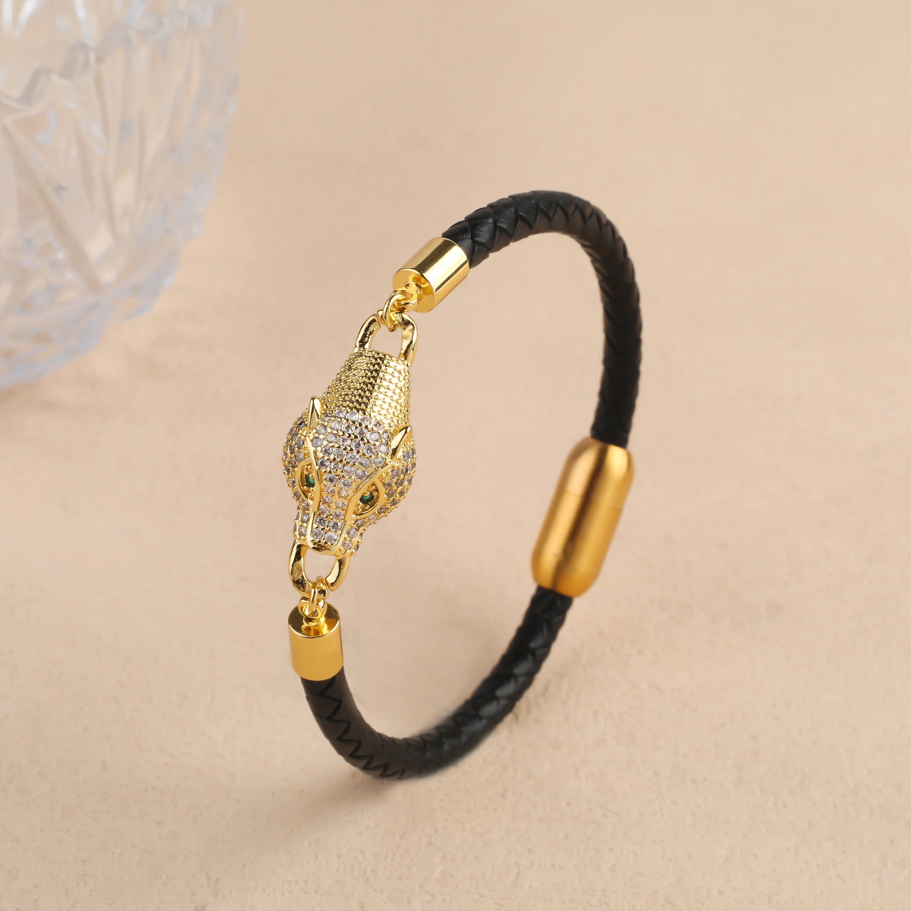 Bully Animal Style Leopard Head Braided Leather Rope Bracelet Fashion for Man Woman Stainless Steel Zirconia Jewelry Daily Wear