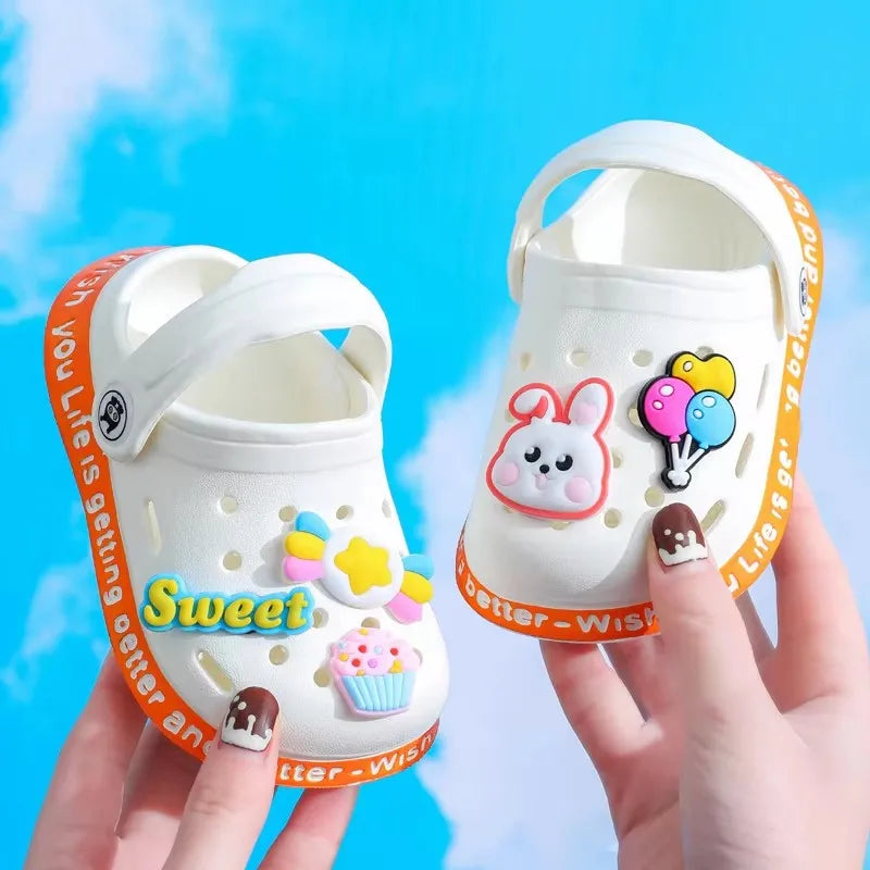 Kids Summer Cartoon Cave Hole Sandals Cute EVA Beach Sandals Non-Slip Soft Soled Quick Drying Boy Girl Shoe