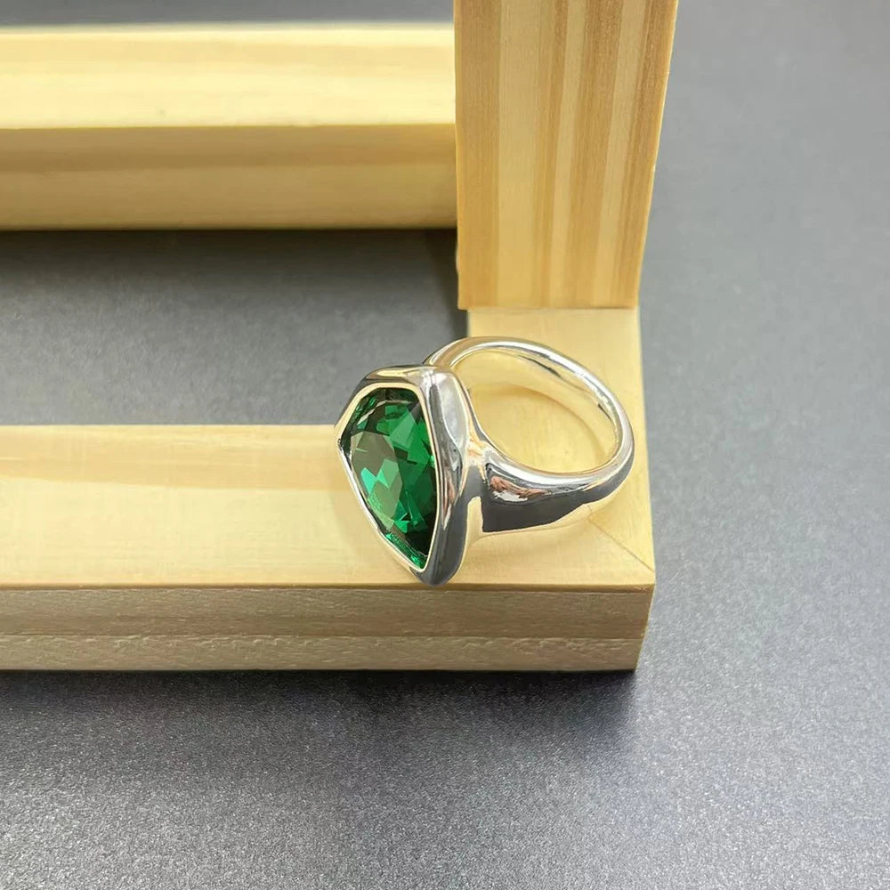 2025 summer popular new products, niche exquisite rings, couple accessories, friend gifts, jewelry gifts