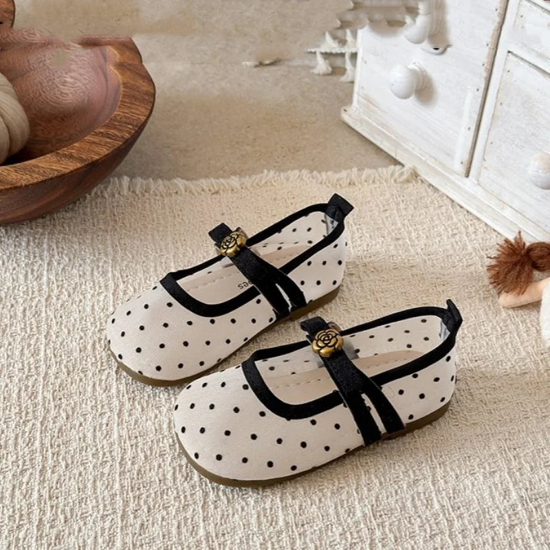 Summer Toddler Girls Polka Dot Mesh Mary Jane Shoes Flower Decor Soft Non-Slip Sole Breathable Lightweight Daily Party Wear