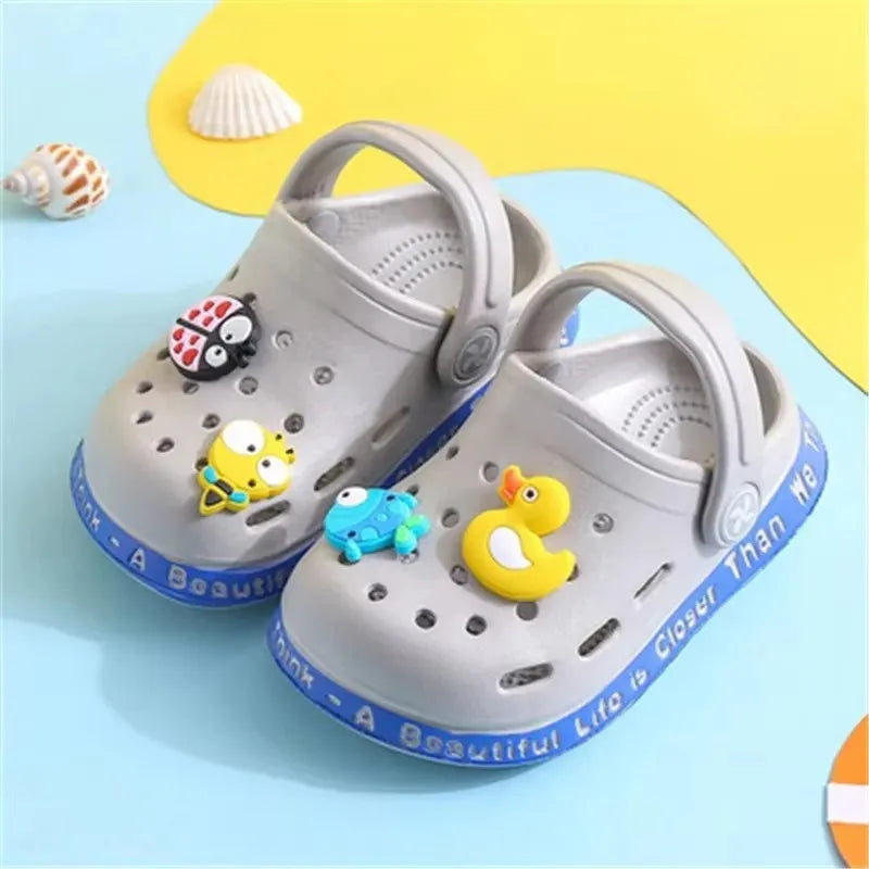 Kids Summer Cartoon Cave Hole Sandals Cute EVA Beach Sandals Non-Slip Soft Soled Quick Drying Boy Girl Shoe