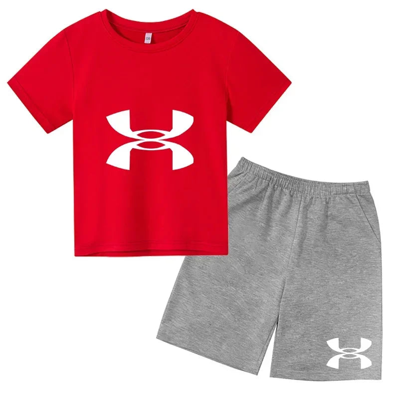 Short-Sleeved T-Shirt And Shorts with Printed Logo - Stylish SportswearChildren's 2-Piece Sportswear Set -  Ensemble for Kids