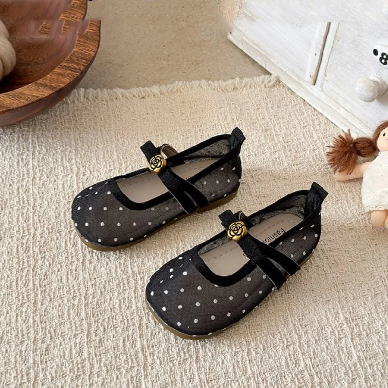 Summer Toddler Girls Polka Dot Mesh Mary Jane Shoes Flower Decor Soft Non-Slip Sole Breathable Lightweight Daily Party Wear