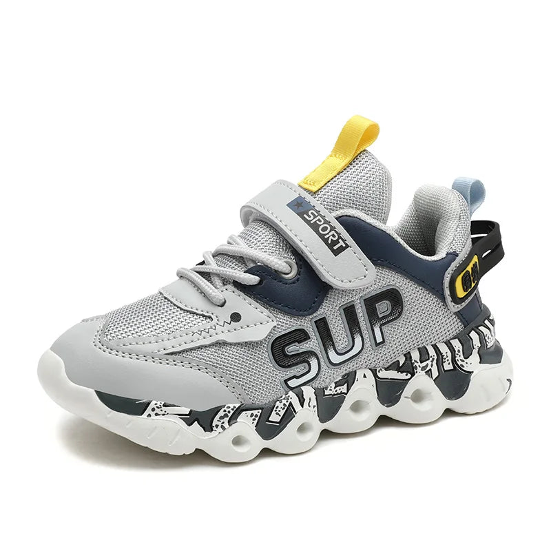 Childrens Sports Shoes Breathable Mesh Rebound Summer Campus Exercise Jogging Shoes New Boys Daily Lightweight Walking Shoes