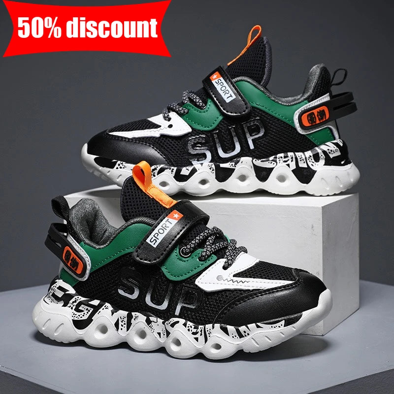 Childrens Sports Shoes Breathable Mesh Rebound Summer Campus Exercise Jogging Shoes New Boys Daily Lightweight Walking Shoes